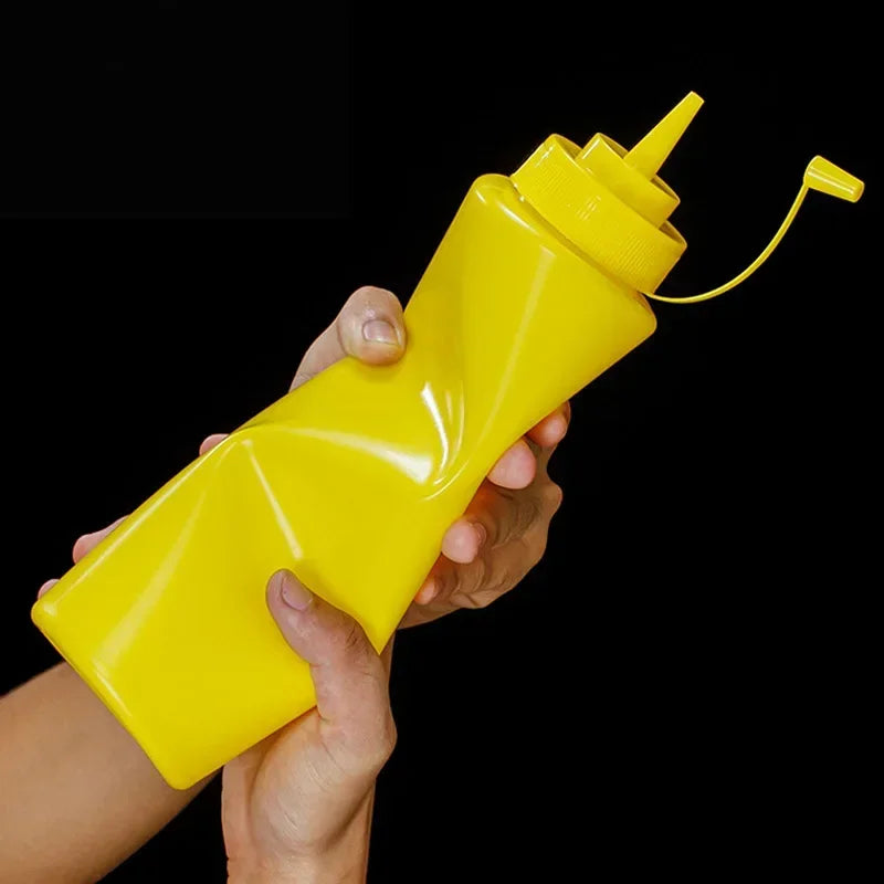 Large Squeeze Condiment Bottle with Nozzle for Sauces and Oils