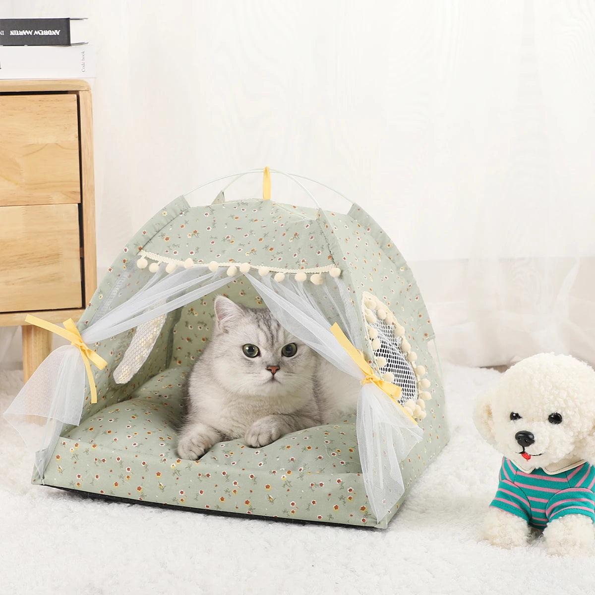 Warm Clamshell Cat Tent Bed with Cushion for Winter Rest