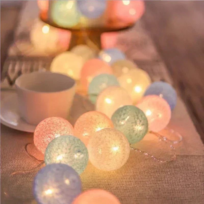 20-LED Rattan Ball String Lights with USB or Battery Power