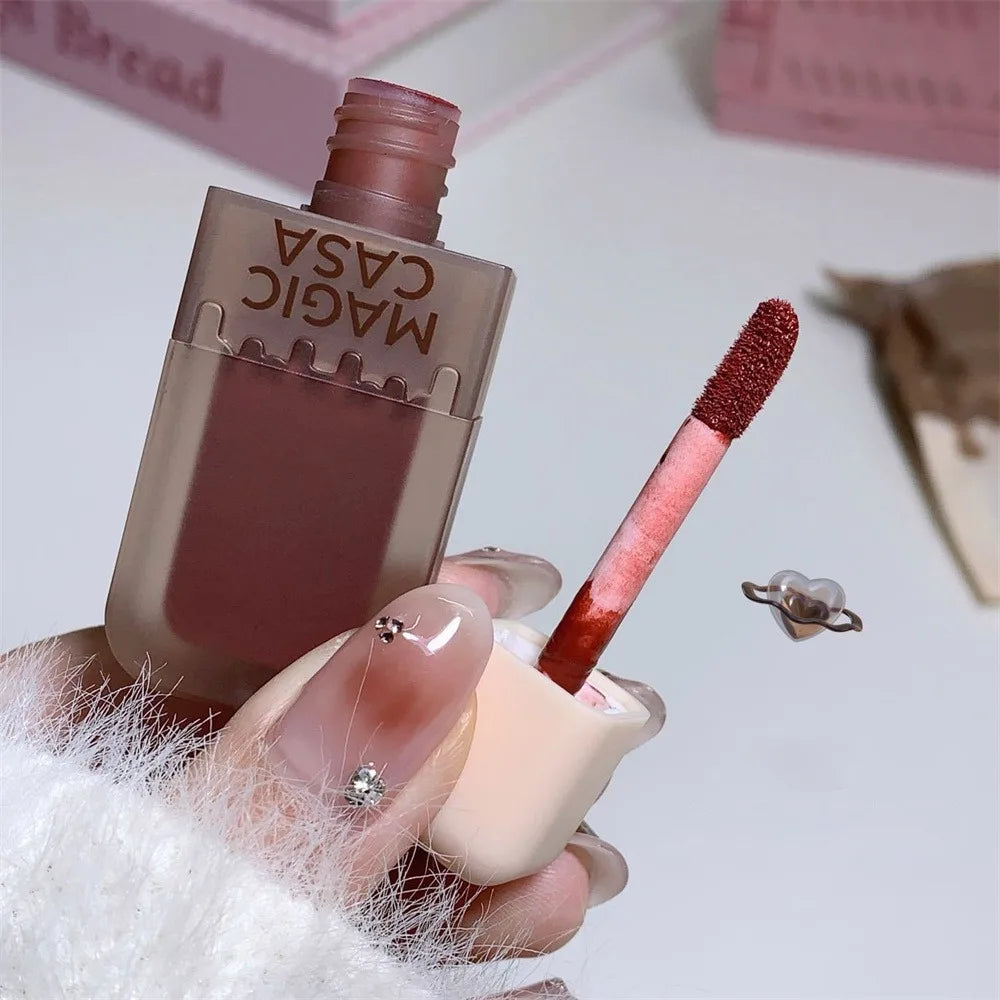 Chocolate Ice Cream Velvet Matte Lip Glaze with Waterproof Long-Wear Finish